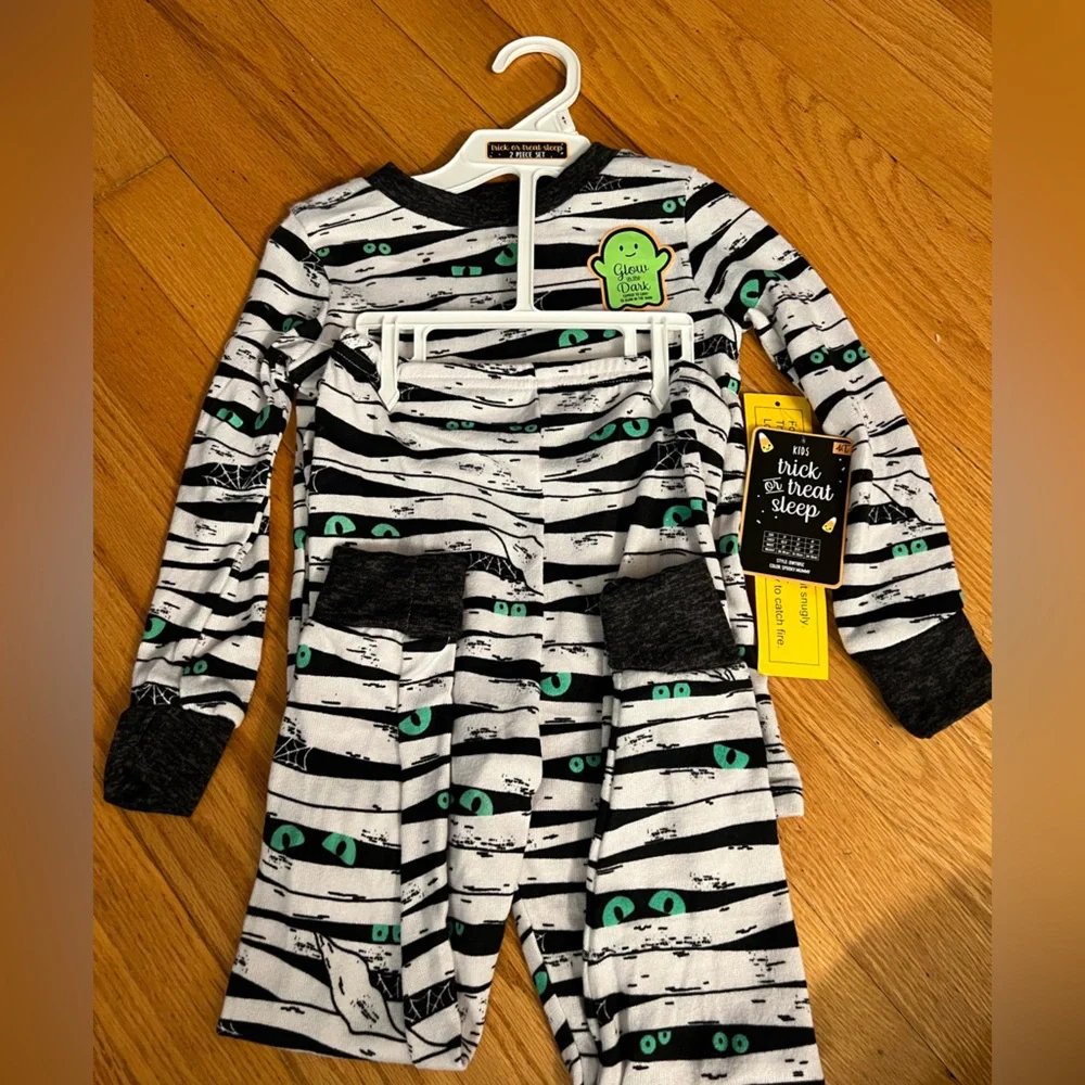 Glow in the dark ghost mummy pajamas Halloween